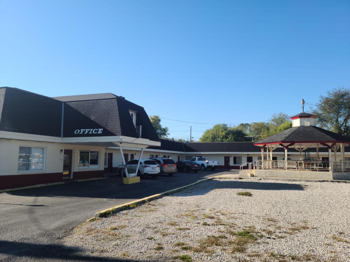 Etown Motel 伊丽莎白敦 外观 照片